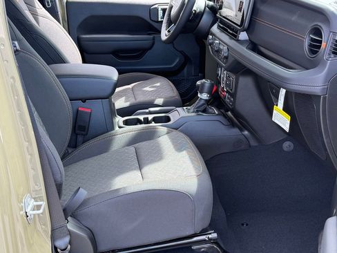 New 2026 Jeep Gladiator Mojave AWD/4WD image 17