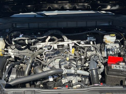 Used 2025 Ford Bronco Badlands AWD/4WD image 30