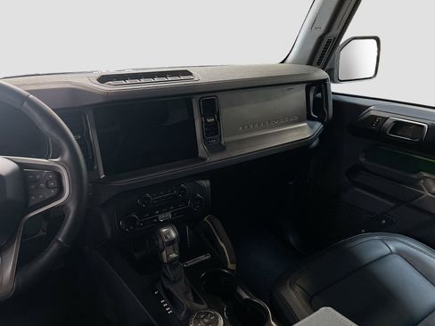 Used 2025 Ford Bronco Badlands AWD/4WD image 23