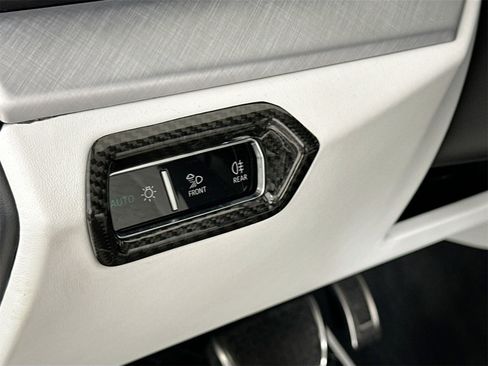 Used 2021 Lamborghini Urus Base image 10