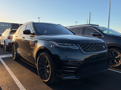 Used 2018 Land Rover Range Rover Velar R-Dynamic SE image 2