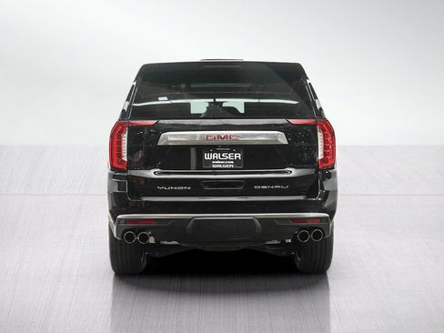 Used 2023 GMC Yukon Denali w/ Denali Reserve Package AWD/4WD image 4