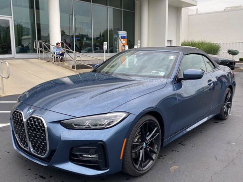 Used 2024 BMW 430i xDrive Convertible w/ M Sport Package AWD/4WD image 7