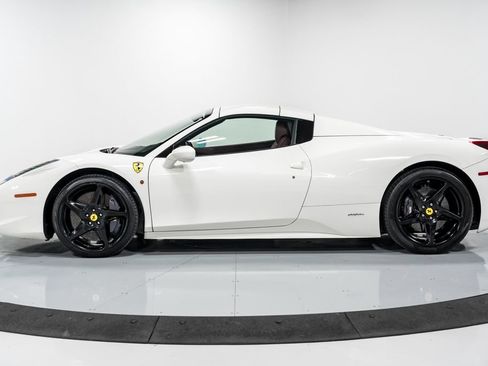 Used 2014 Ferrari 458 Spider RWD image 37