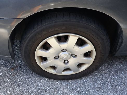 Used 2000 Nissan Sentra XE FWD image 4
