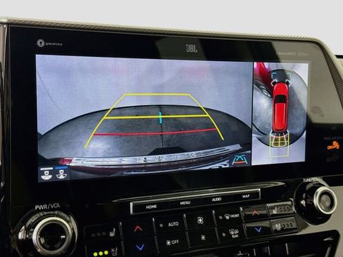 Used 2022 Toyota Highlander Platinum FWD image 14