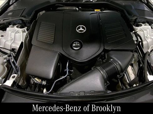 Certified 2024 Mercedes-Benz C 300 4MATIC Sedan image 31
