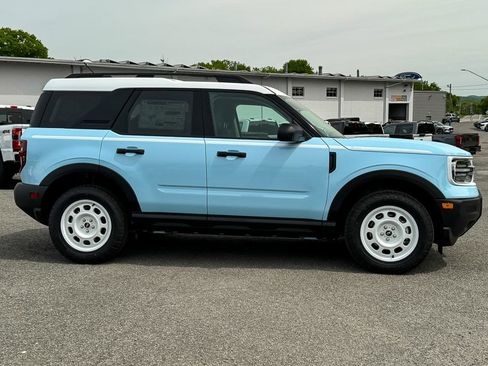 New 2026 Ford Bronco Sport Heritage w/ Convenience Package AWD/4WD image 9
