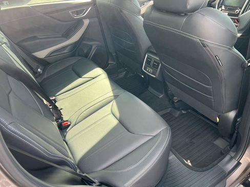 Used 2022 Subaru Forester Limited AWD/4WD image 18