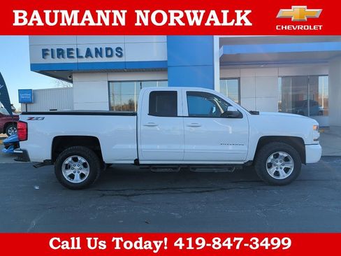 Used 2018 Chevrolet Silverado 1500 LT w/ All Star Edition image 8