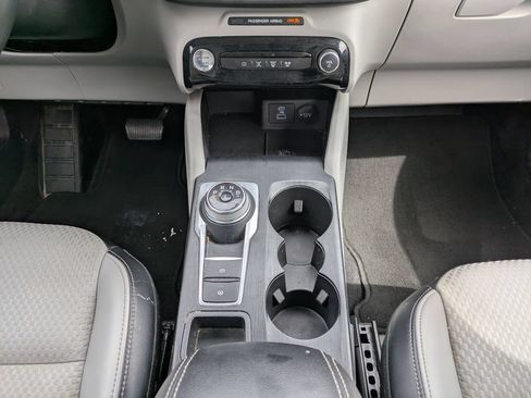 Used 2023 Ford Escape SE FWD image 20