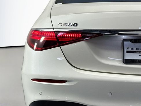 Certified 2022 Mercedes-Benz S 500 4MATIC image 15