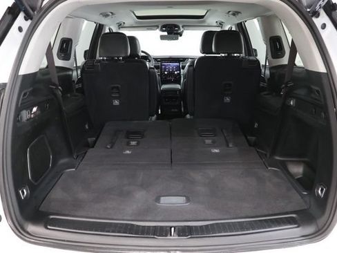 Used 2023 Jeep Grand Cherokee L Limited w/ Luxury Tech Group II AWD/4WD image 42