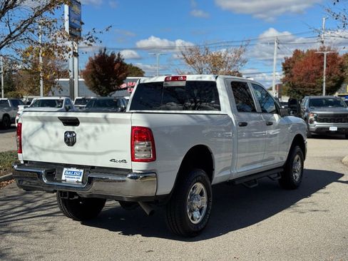 Used 2024 RAM 2500 Tradesman w/ Chrome Appearance Group image 5