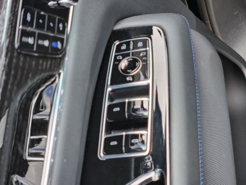 New 2025 Cadillac Escalade IQ Luxury 1 w/ Smart Trailering package image 21