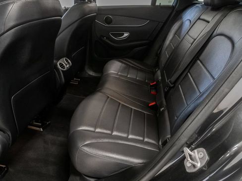 Used 2021 Mercedes-Benz GLC 300 4MATIC w/ Premium Package image 28