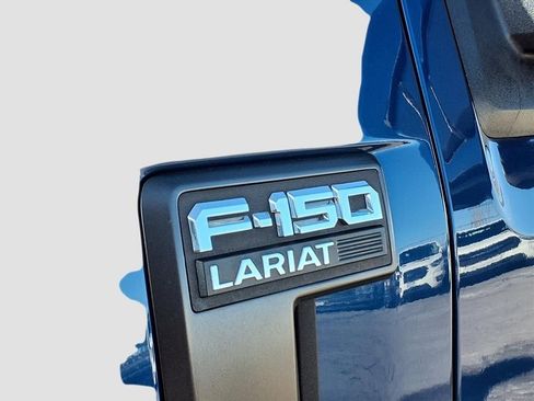 Used 2022 Ford F150 Lariat w/ Max Trailer Tow Package image 38