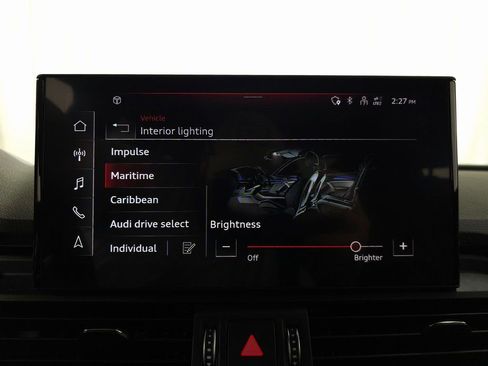 Used 2022 Audi SQ5 Prestige w/ Prestige Package image 28