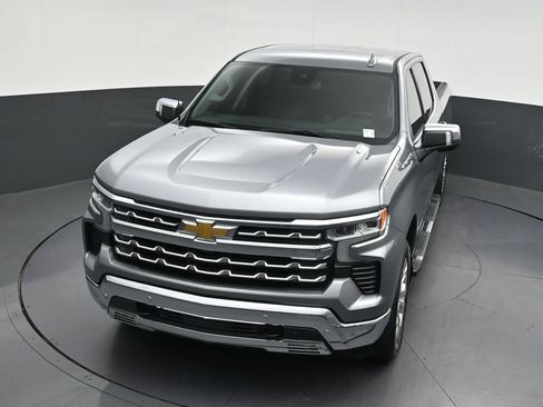 Used 2024 Chevrolet Silverado 1500 LTZ RWD image 23