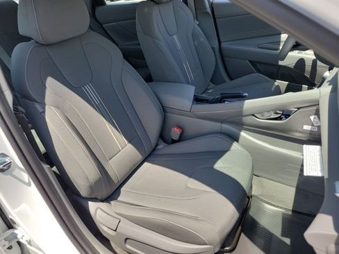 New 2026 Hyundai Elantra Sport FWD image 21