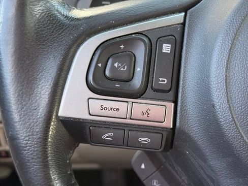Used 2016 Subaru Outback 2.5i Premium AWD/4WD image 18