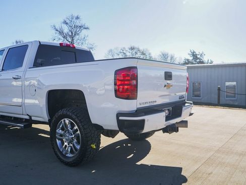 Used 2017 Chevrolet Silverado 2500 High Country w/ Duramax Plus Package image 32