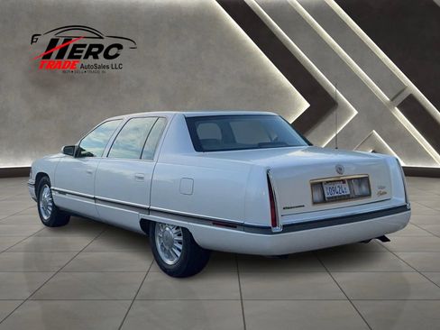 Used 1994 Cadillac De Ville Concours FWD image 7