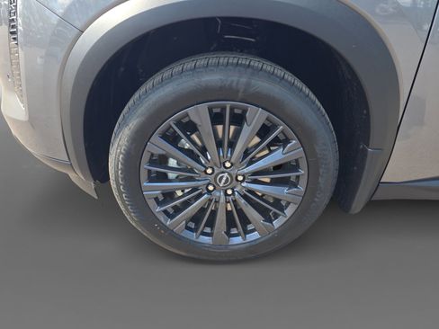New 2026 Nissan Pathfinder SL AWD/4WD image 9