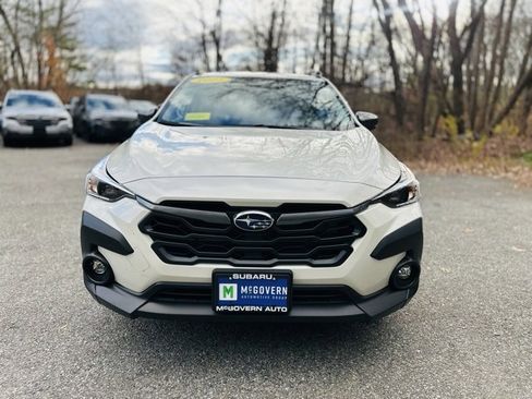 Used 2025 Subaru Crosstrek 2.0i Premium image 2