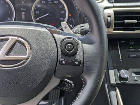 Used 2014 Lexus IS 250 RWD image 20