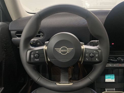 New 2026 MINI Cooper 2-Door Hardtop FWD image 15