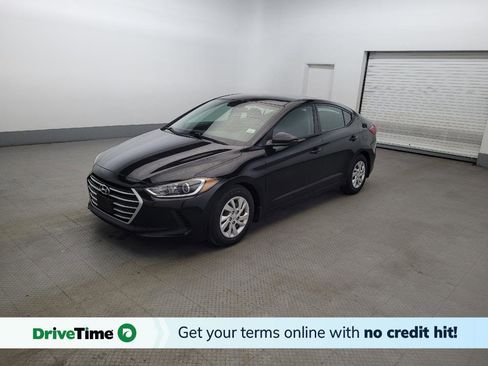 Used 2018 Hyundai Elantra SE FWD image 1