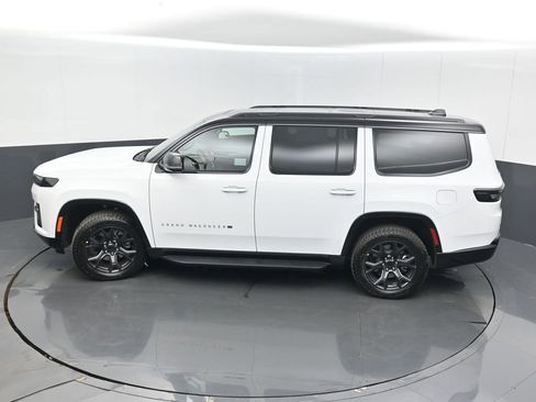 New 2026 Jeep Grand Wagoneer 4WD image 47