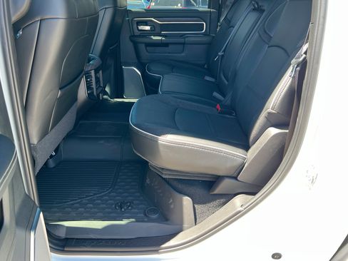 New 2026 RAM 2500 Laramie AWD/4WD image 21