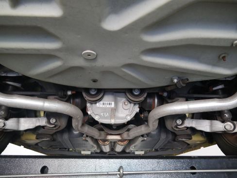 Used 2002 Ford Thunderbird image 98