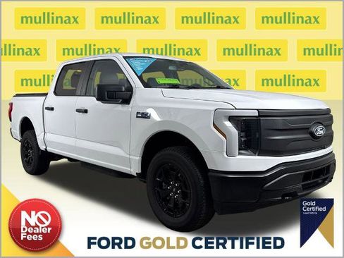 Certified 2025 Ford F150 Lightning Pro AWD/4WD image 1