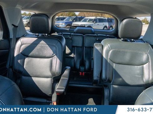 Used 2022 Ford Explorer Limited w/ Equipment Group 301A image 24