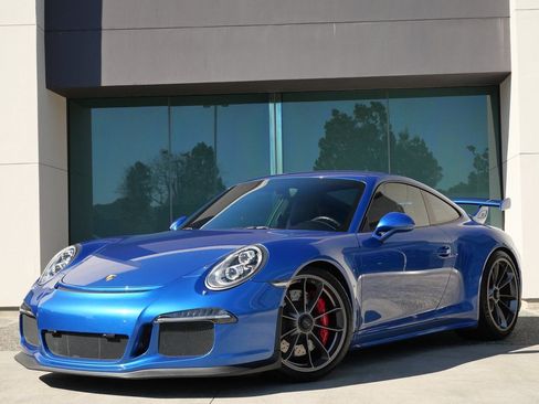 Used 2015 Porsche 911 GT3 image 3