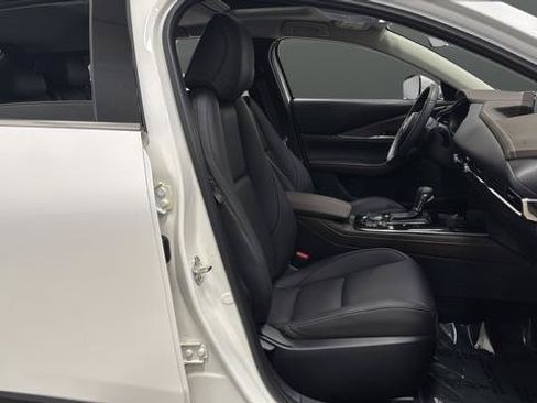 Used 2025 MAZDA CX-30 AWD 2.5 S w/ Premium Package image 24