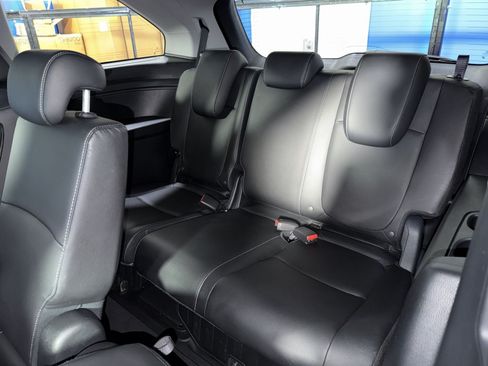 Used 2021 Honda Odyssey EX-L image 29