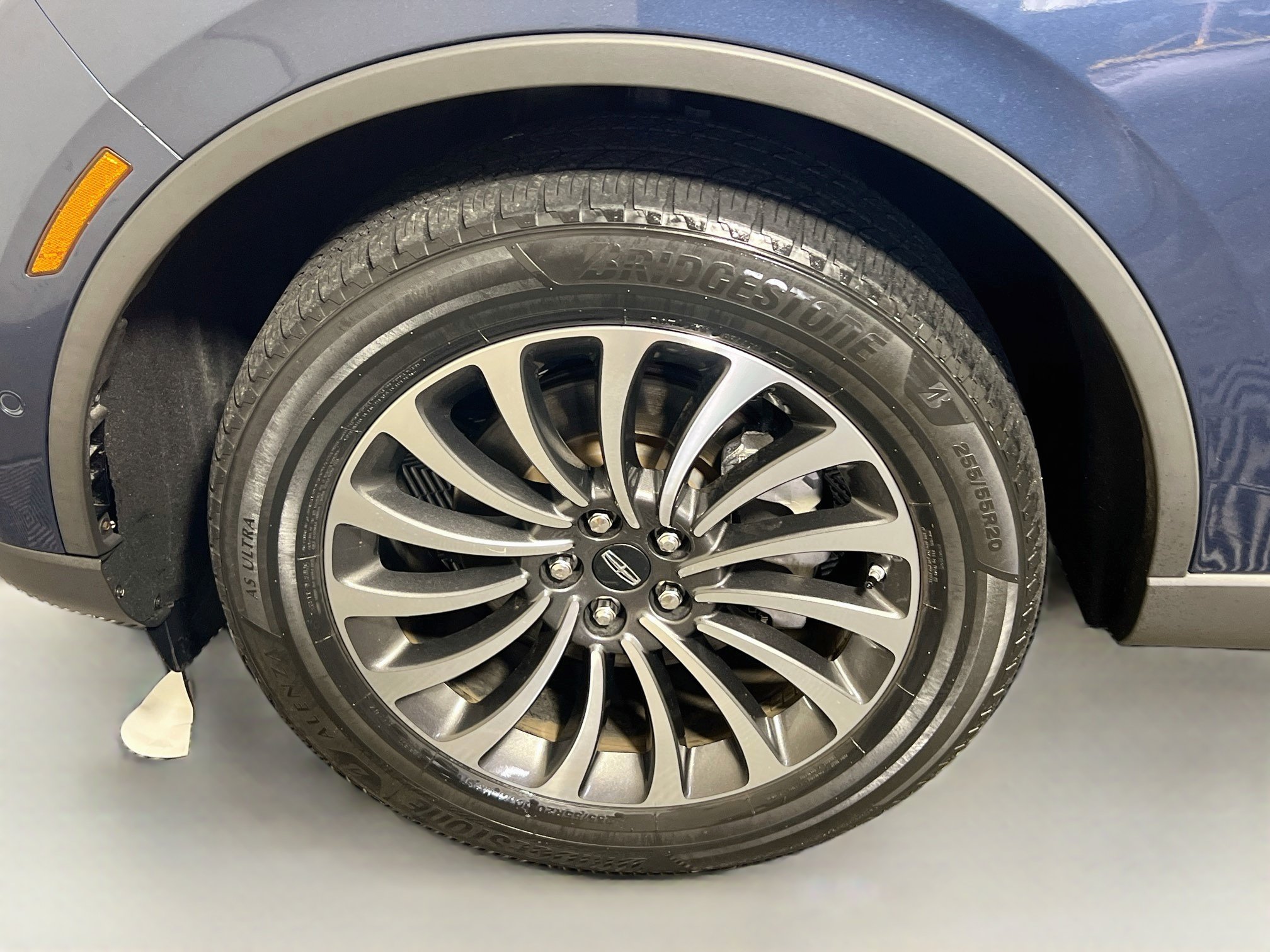 Used 2020 Lincoln Aviator Reserve w/ Equipment Group 201A AWD/4WD image 13