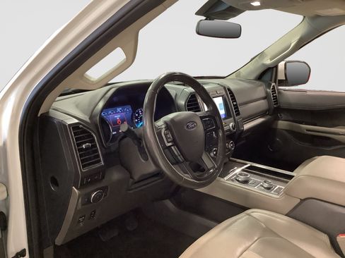 Used 2021 Ford Expedition Limited AWD/4WD image 12