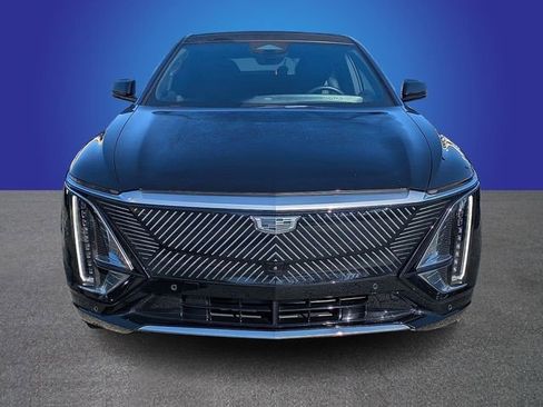 Certified 2024 Cadillac Lyriq Luxury w/ LPO, Floor Liner Package AWD/4WD image 7