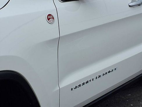 Used 2014 Jeep Grand Cherokee Limited image 28