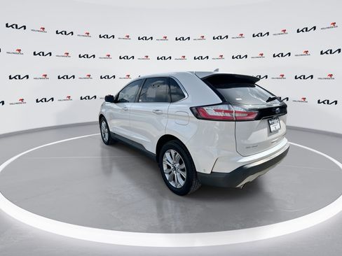 Used 2019 Ford Edge Titanium w/ Equipment Group 301A FWD image 6