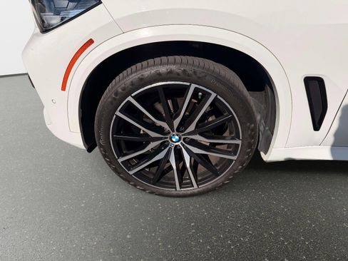 Used 2023 BMW X5 sDrive40i w/ M Sport Package image 10