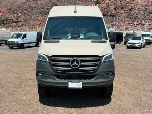 New 2026 Mercedes-Benz Sprinter 2500 image 8