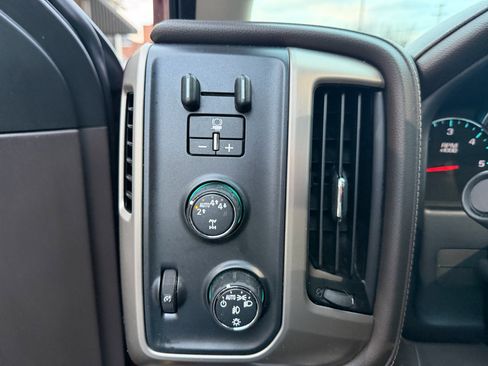 Used 2018 GMC Sierra 1500 Denali w/ Denali Ultimate Package image 19