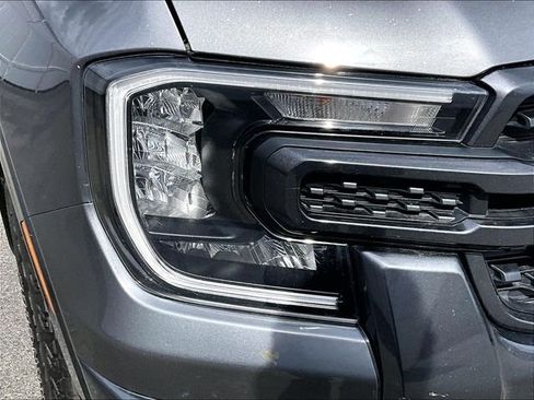 Used 2024 Ford Ranger XLT w/ FX4 Off-Road Package AWD/4WD image 31