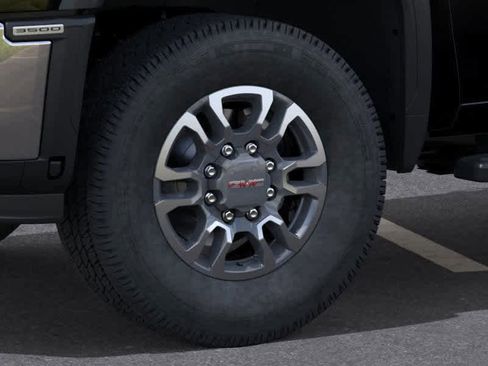New 2026 GMC Sierra 3500 SLT w/ SLT Premium Package image 9